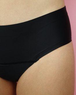 Czarne majtki menstruacyjne. Trust underwear freebleeding