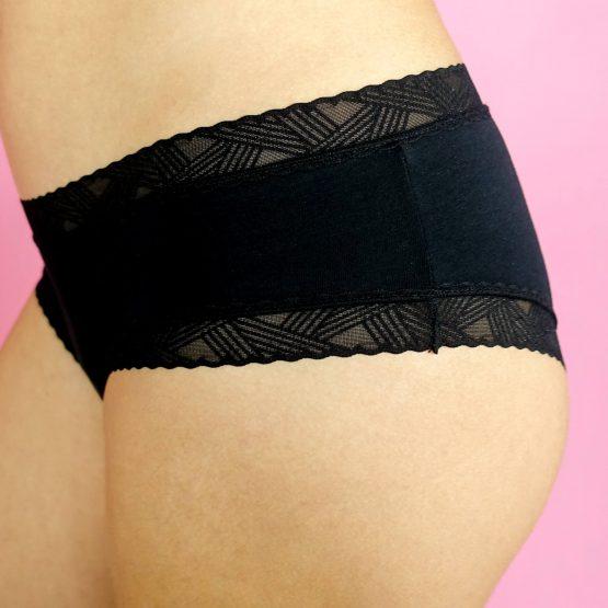 Czarna bielizna menstruacyjna Trust underwear
